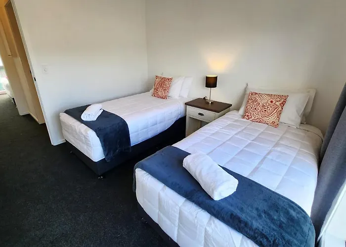 U Suites On Trieste Way