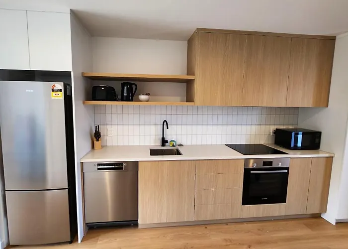 U Suites On Trieste Way